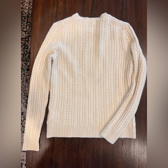 100% Pure Cashmere Sweater - Picture 2 of 4